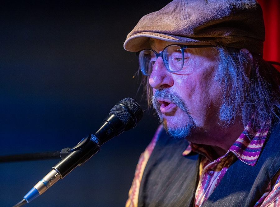 Thumbnail: MANFRED MAURENBRECHER