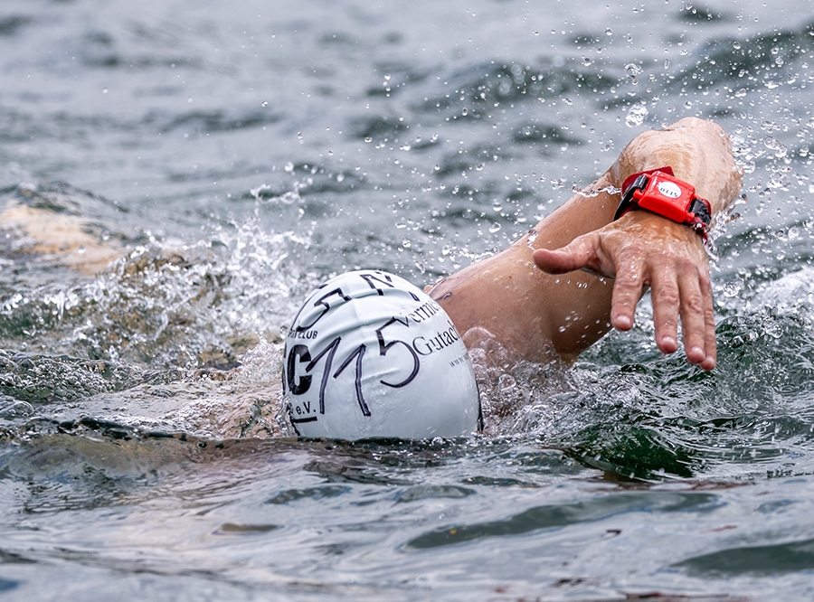 Thumbnail: 99. Strausseeschwimmen