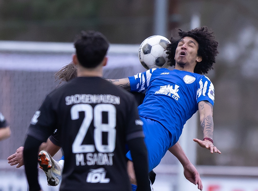 Thumbnail: Spiel des SV Blau-Weiß Petershagen-Eggersdorf