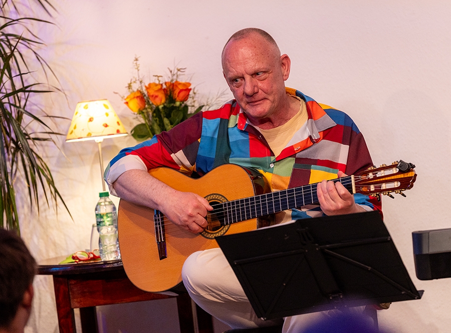 Thumbnail: Wohnzimmerkonzert mit Torsten Riemann