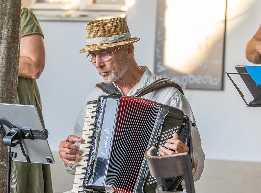 Thumbnail: Dorfsaal Sommerkonzert - Querbeet