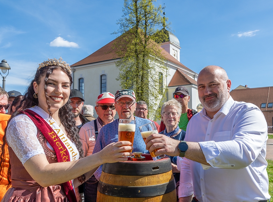 Thumbnail: Bockbieranstich in Altlandsberg