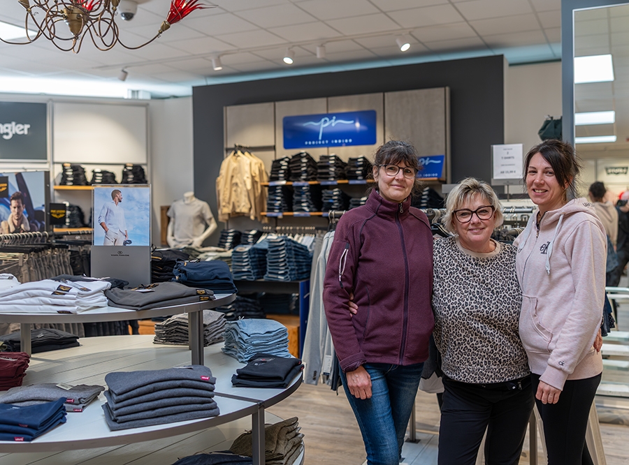 Thumbnail: Voreröffnung: Jeans Point