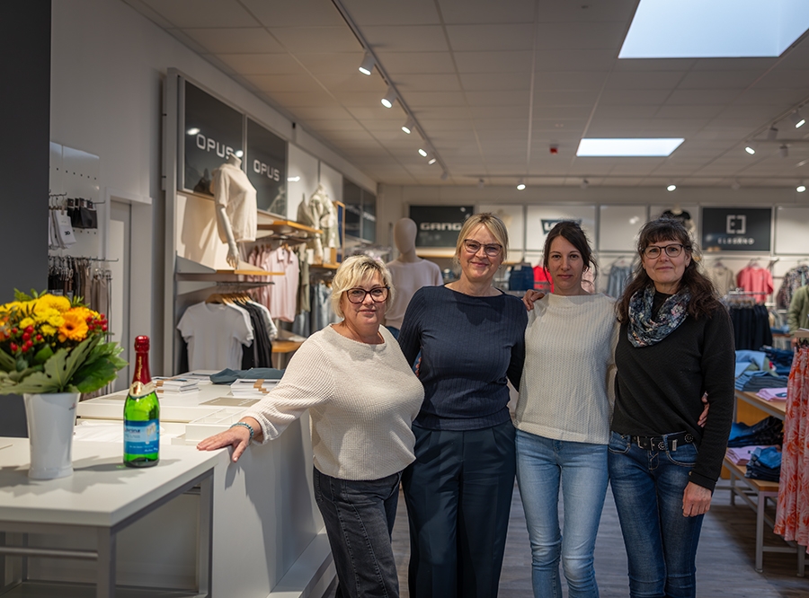 Thumbnail: Voreröffnung: Jeans Point