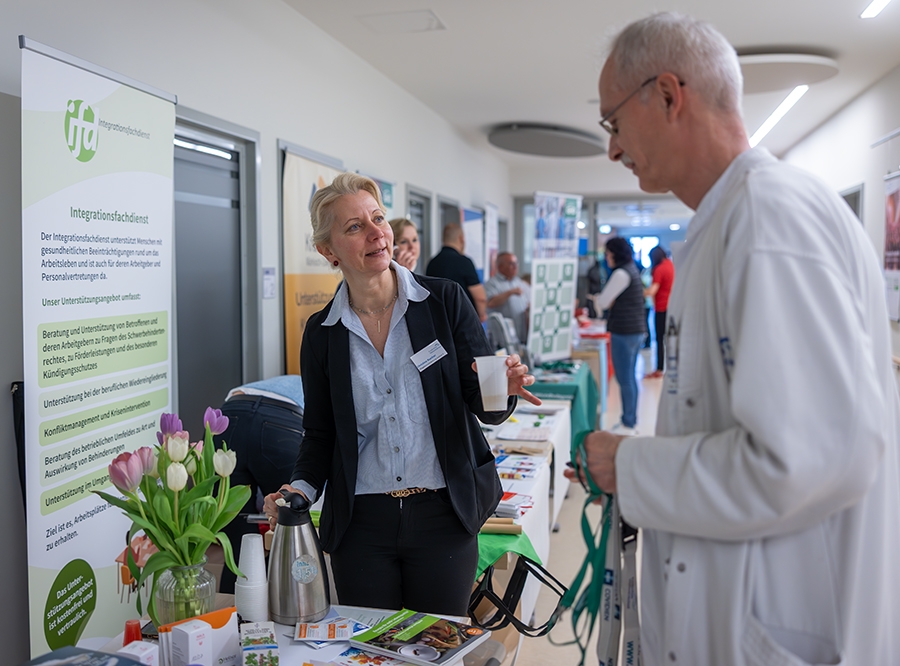 Thumbnail: Tag der offenen Tür im Darmkrebszentrum MOL