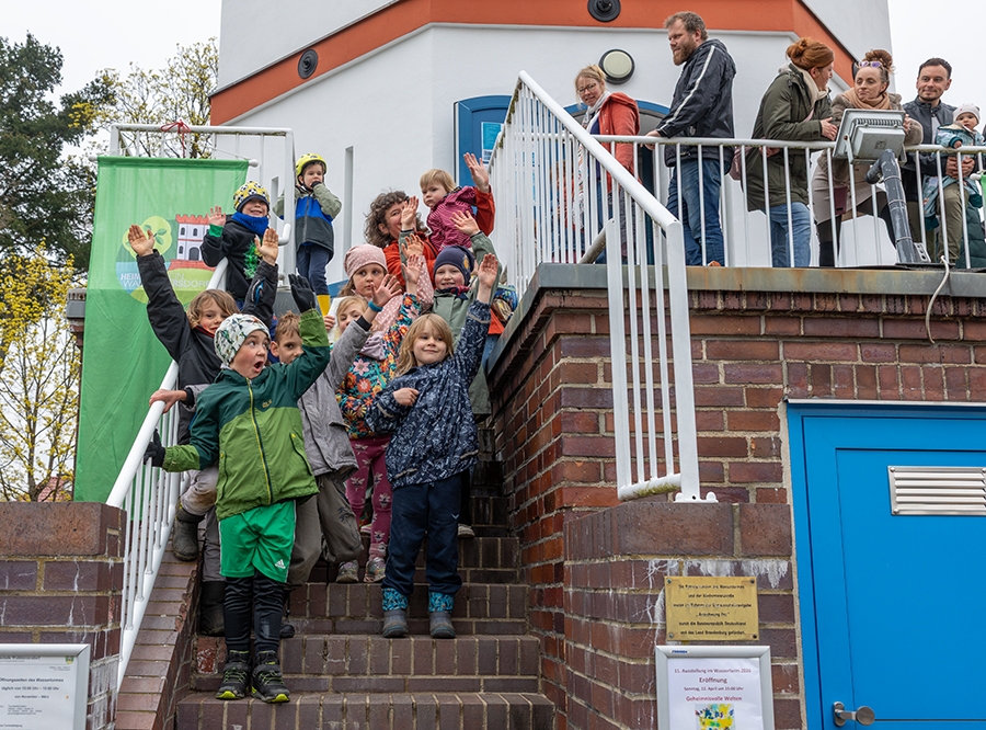 Thumbnail: 11. Ausstellung am Wasserturm