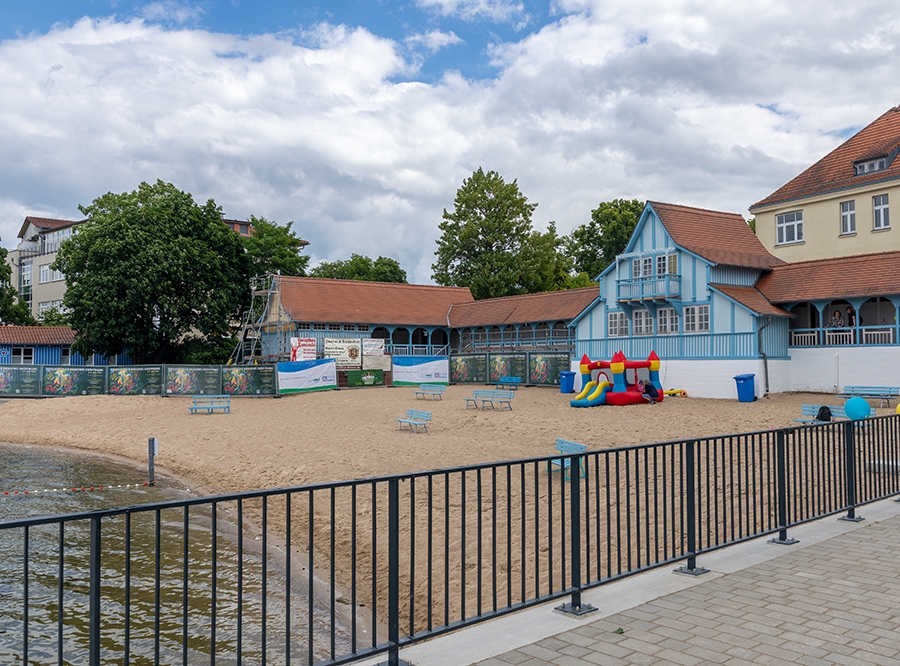 Thumbnail: Seebadeanstalt eröffnet