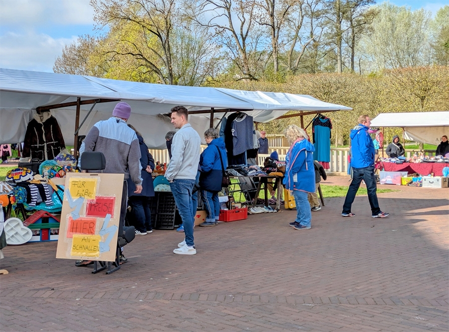 Thumbnail: Altlandsberg: Stellplätze für Flohmarkt