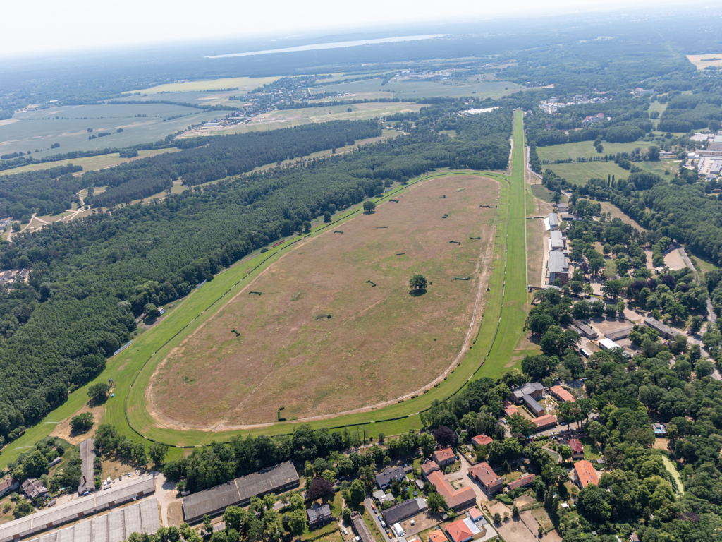 Thmubnail: Gartenträume auf der Rennbahn Hoppegarten