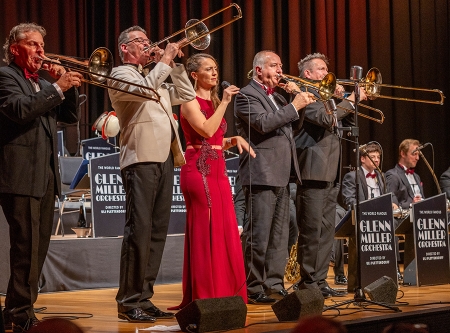 Thumbnail: Glenn Miller Orchestra