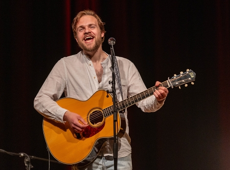 Thmubnail: The Cat Stevens Tribute 