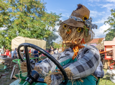 Thumbnail: Vogelscheuchenmarkt und offene Höfe 2025