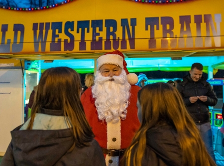 Thumbnail: gemütlicher Weihnachtsmarkt